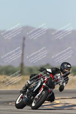 media/Oct-13-2025-Moto Forza (Mon) [[a66d839500]]/4-C Group/Session 3 (Turn 16)/